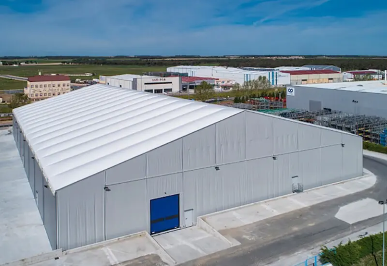 تصميم وتنفيذ مستودعات احترافية عالية الجودة